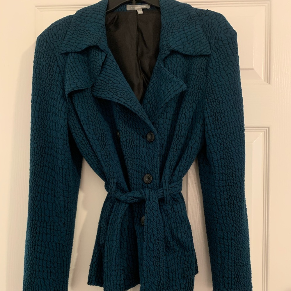 NY Collection Teal Belted Blazer!